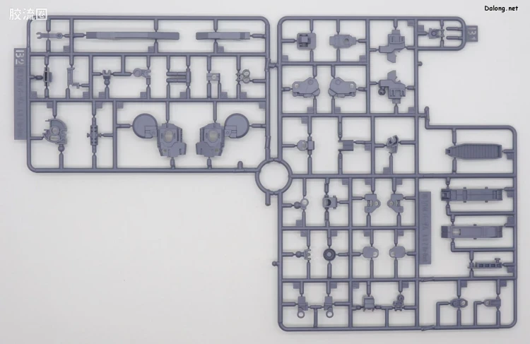 HGUC 网络限定版 高达TR-6[巴扎姆II] Re-Zeon俘获式样(A.O.Z RE-BOOT版) - 图片